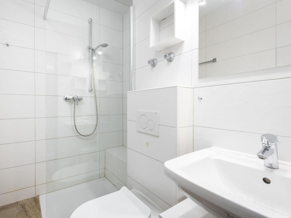 Apartment B906 By Interhome 兰施泰因 外观 照片